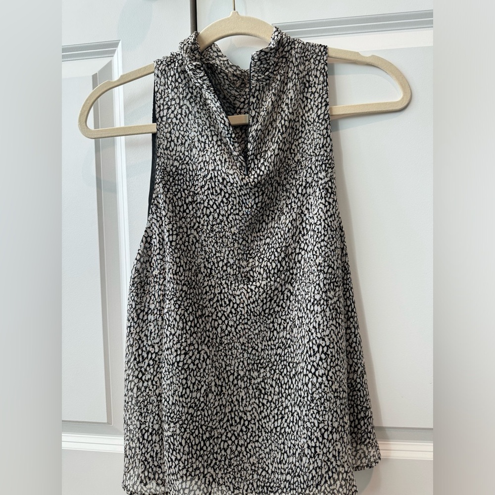 Joie sleeveless blouse - Picture 2 of 4